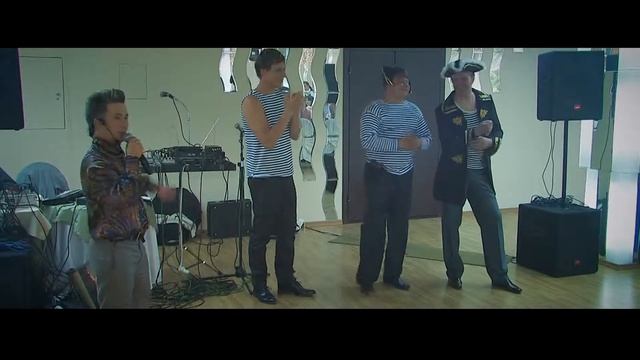 Ведущий Николай Лихачев