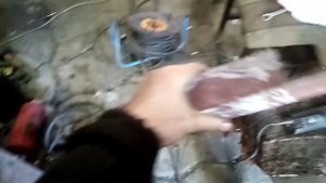 Нива сорвало шпильку на переднем мосту.