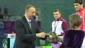 Аварский борец Расул Чунаев завоевал золотую медаль для Азербайджана.
