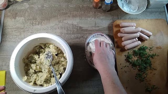 Картофельные котлетки с сосиской смотреть онлайн