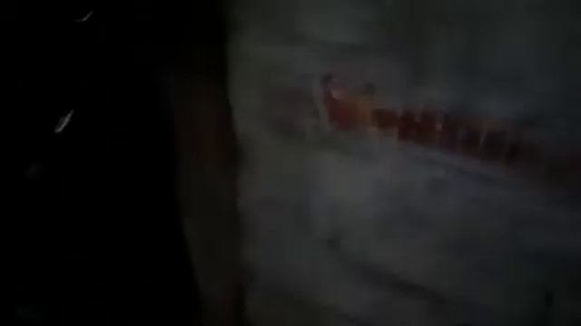 Нашли подвал | И Старый военный ящик | Сломалась крыша.