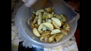 Очень вкусный картофель по - деревенски в мультиварке  Moulinex