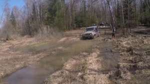 УАЗ сделал всех. Выезд на портальных мостах: Лапландер, TiBUS, Воин.