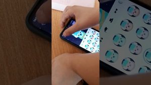 как играть на телефоне в роблокс с другом