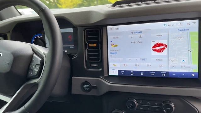 2022 Ford Bronco Badlands смотреть онлайн