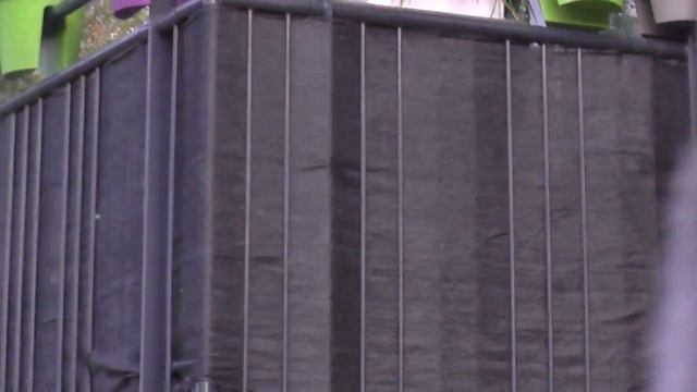 Горшки для цветов на балконе. Неймеген, Нидерланды. (Netherlands) смотреть онлайн