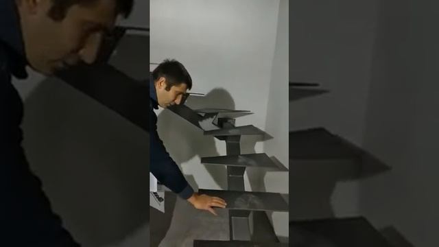 Лестница на центральном косоуре смотреть онлайн