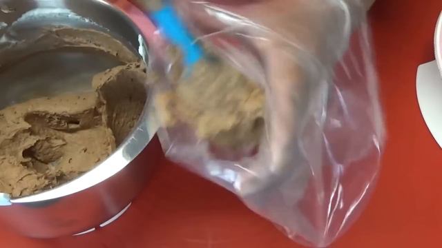 Esse é o Bolo de Chocolate mais fácil de fazer! Extremamente delicioso! Receita Fácil