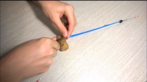 Как сделать удочку для зимней рыбалки ?