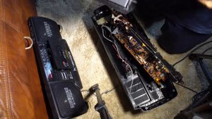 Обзор -  Магнитола с сабвуфером Sharp WQ T351