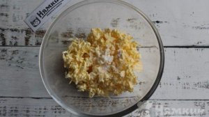 Сырные палочки с кунжутом на скорую руку