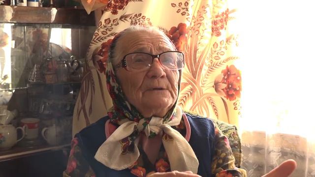 И в 95 лет жизнь бьёт ключом смотреть онлайн