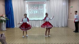 Мордовский танец.mp4