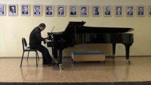 Ivan Karabits Preludes XX. Andrey Fomin (piano)