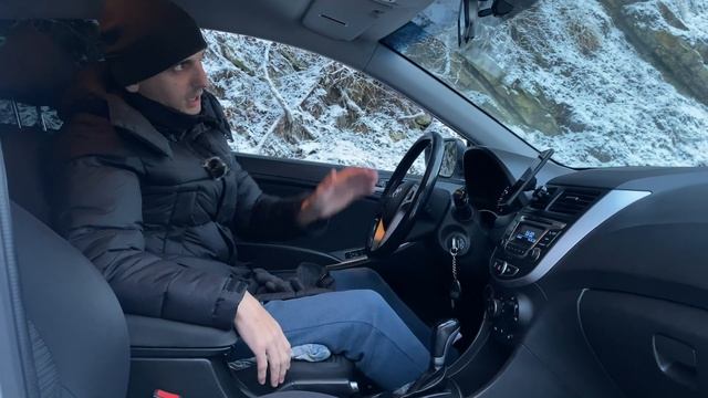 Hyundai Solaris 2015 | Рабочая лошадка | Большой пробег 317888км | Что менял ?