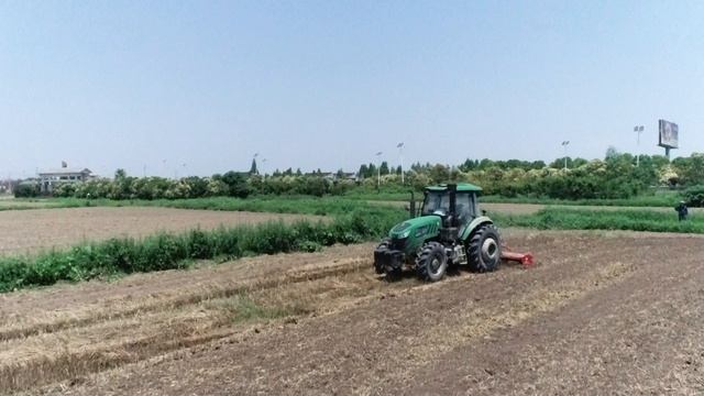 Трактор AGROAPOLLO