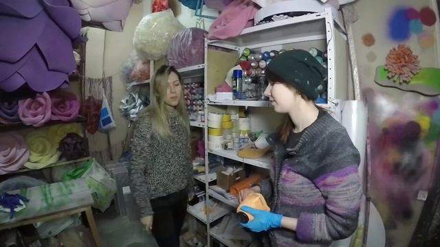 КАК СДЕЛАТЬ БОЛЬШИЕ ЦВЕТЫ СВОИМИ РУКАМИ БЫСТРО? Цветы мастер класс! смотреть онлайн