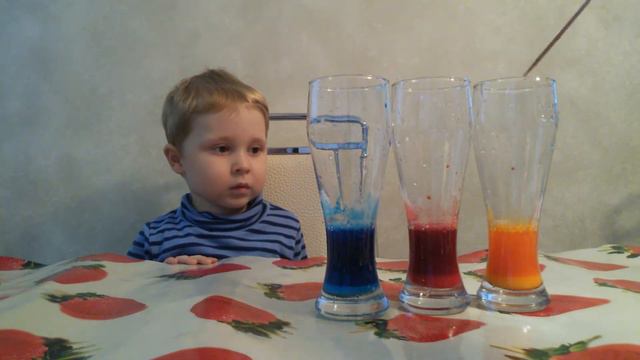 Детские опыты: вулкан из цветной пены. Крутой эксперимент смотреть онлайн