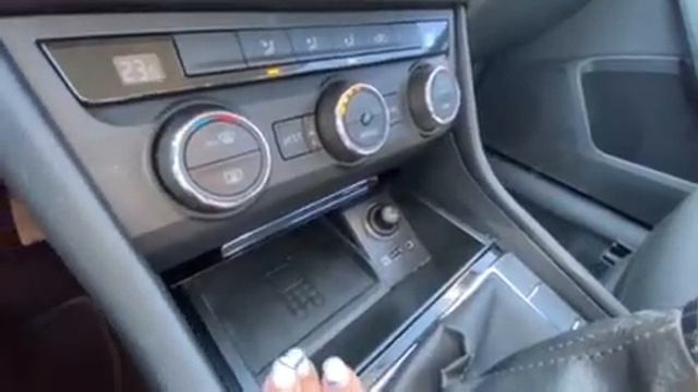 Skoda Superb смотреть онлайн