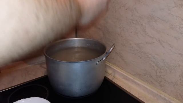 как приготовить малосольную пряную селедку
