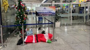 #2 КАКИМ-ТО ЧУДОМ ПИЛОТ ПОСАДИЛ САМОЛЁТ ПРИ НУЛЕВОЙ ВИДИМОСТИ. МЫ В ВАРАНАСИ, ИНДИЯ, ЗДРАВСТВУЙ!