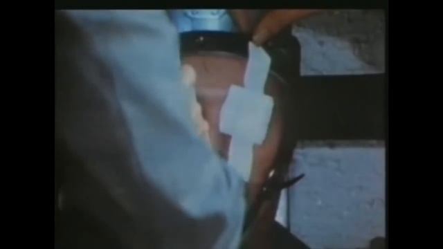 Казнь на электрическом стуле! 18+ смотреть онлайн