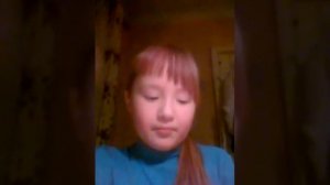 я покрасила волосы в красный цвет.