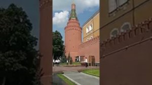 Москва красная площадь Ленина и команда А4 там был Глент Кобяков Серёга я и.мама