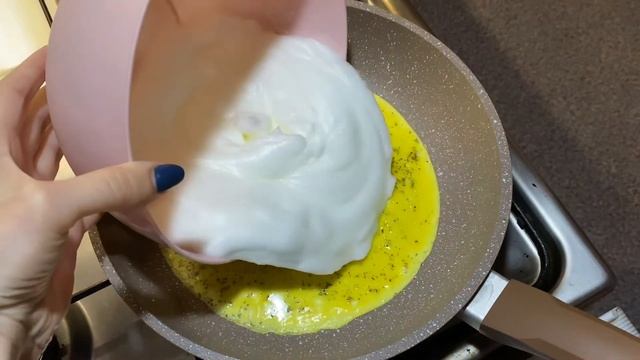 БЫСТРЫЙ ЗАВТРАК Необычный омлет / Омлет Пуляр / Easy breakfast recipe