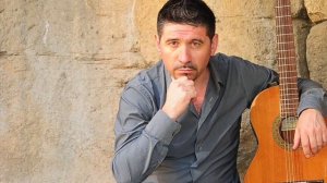 Молодая (cover Е.Амирамов) - поёт Анатолий Делеу