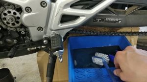 Чистка и смазка цепи мотоцикла G310r