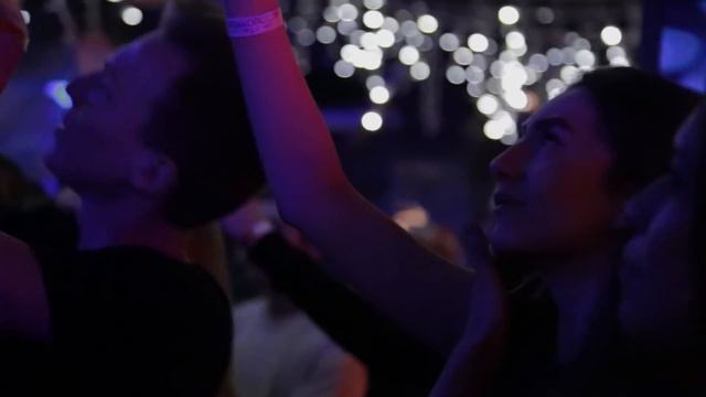 Миллионер из трущобХолостяк МаксимВаренье