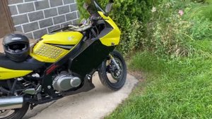 Огляд на Suzuki GS 500 F:характеристики, відгуки/Review of Suzuki GS 500 F: characteristics, review