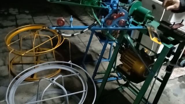 ПРОДАМ СТАНКИ ДЛЯ СЕТКИ РАБИЦА.(+380976996194) смотреть онлайн