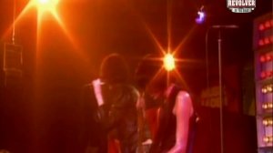 The Ramones - Sheena Is A Punk Rocker (Live) @ 1977 VIRGIN RADIO TV