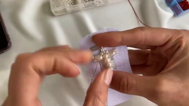 Брошь ШПРИЦ из бисера. Процесс изготовления броши. Embroidered Handmade Syringe Brooch