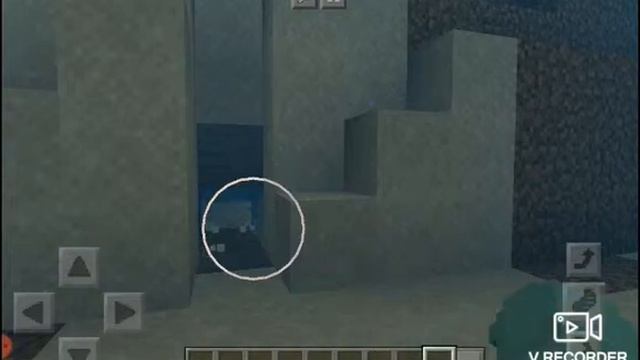 Это майнкрафт, версия 1.11.4 куплен в плеймаркет. Minecraft смотреть онлайн