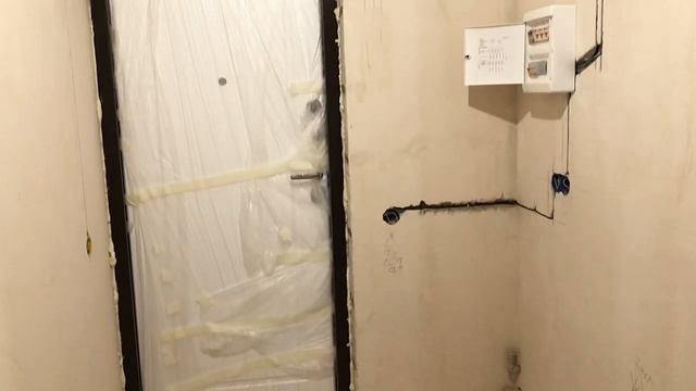 С ЧЕГО НАЧАТЬ РЕМОНТ В 
НОВОСТРОЙКЕ