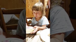 Как пить чай из блюдечка