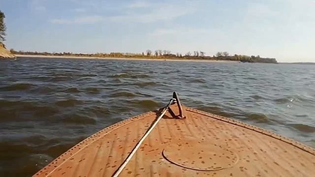 по волнам на Оби. трясёт сильно. # смотреть онлайн