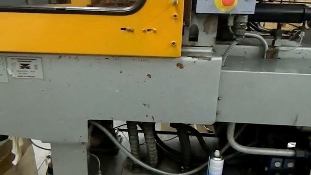 работа термопластавтомата