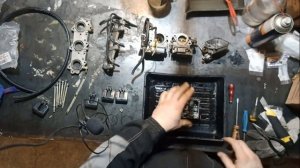 Yamaha F40 BET карбюраторы и клапан пускового обогатителя.