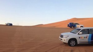 Катание на джипах в Дубае