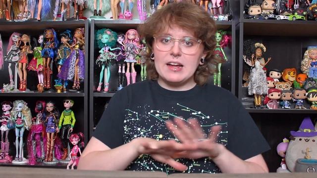 Doll Collector Tag! смотреть онлайн