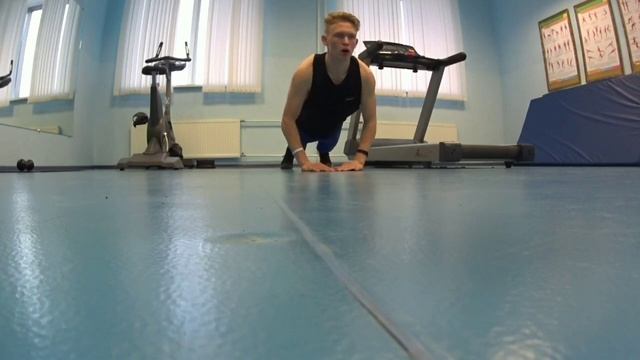 КАК ОТЖАТЬСЯ 100 РАЗ ПОДРЯД ?! смотреть онлайн