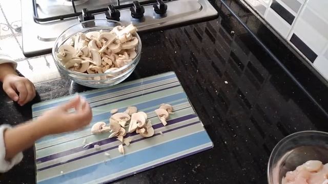 Курица соте с грибами#простоеда#простаяеда#готовьбыстро#