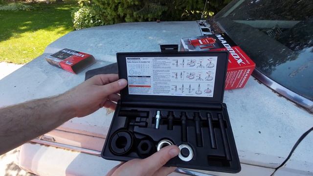 Fighting with the Power Steering Pump - 1991 Ford Ranger смотреть онлайн