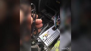 Установка беспроводной камеры заднего хода