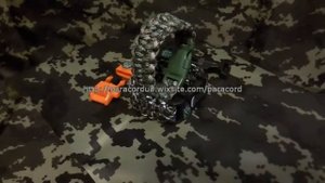 Браслет выживания. Обзор плетения  браслета "Быстрорасплетающийся" (Paracord Snake).