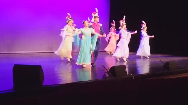 Slask Ensemble National de Pologne concert St Avold CAC 2023 Vidéo 04 danses Polonaise et Mazurka смотреть онлайн